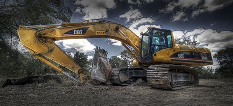 Find An Efficient Excavator For Your Business Truck