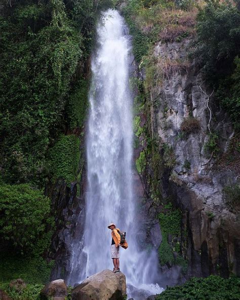 Airnya jernih dan segar, berasal dari muara air terjun gitgit. Air Terjun Sampuren Janji, Tempat Raja-Raja Batak Mengikat Janji - Destinasi Travel Indonesia