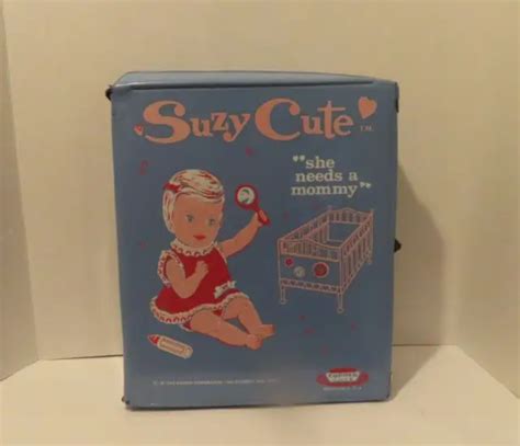 Suzy Cute Doll Blue Vinyl Casewdrw Vtg 1965 De Luxe Reading Corp