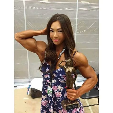 Female Korean Ifbb Pro Bodybuilder Is Taking The Internet By Storm With