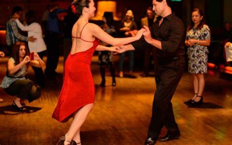 5 Pasos Básicos Para Aprender A Bailar Salsa En Poco Tiempo