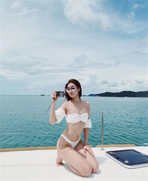 Mỹ Nhân Việt Diện Bikini Trắng Kẻ Nóng Bỏng Người Dịu Dàng Như Nàng Thơ Thenextvoz