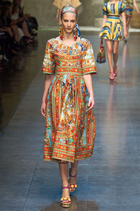 Dolce And Gabbana Spring 2013 Ready To Wear Collection Slideshow On Style