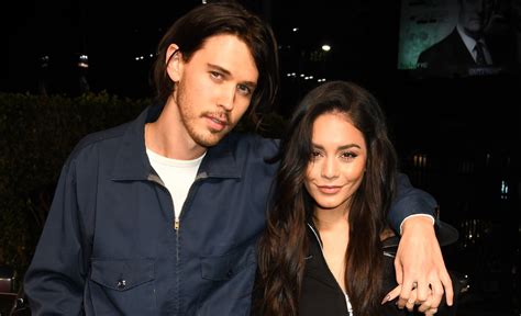 Vanessa Hudgens And Austin Butler Engaged Hsm Star Talks Marriage