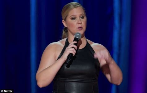 Amy Schumer Jokes I Look Stupid Skinny In Netflix Show Daily Mail Online