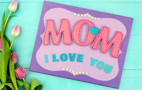 15 Incomparable Canvas Painting Ideas For Mothers Day You Can Get It