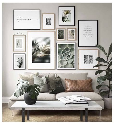 How To Hang A Gallery Wall In A Couple Simple Steps Gallery Wall