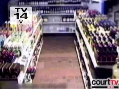 Liquor Thief Caught On Tape Video Dailymotion