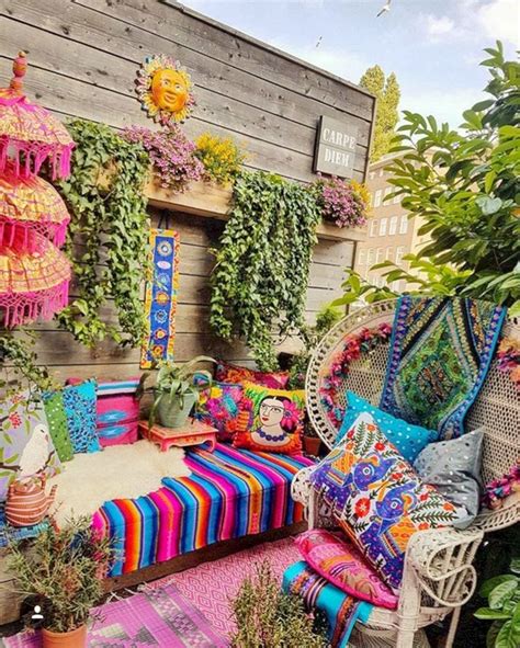 35 Chic Bohemian Decorating Ideas For Stunning Front Porch Bohemian