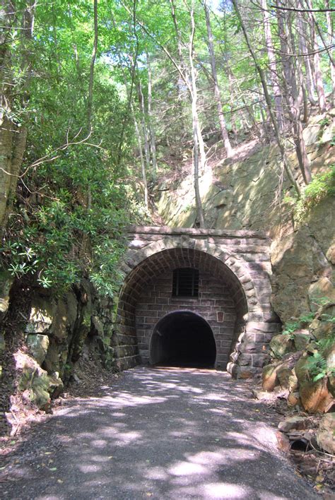Bridgehunter.com | Penns Creek Path - Poe Paddy Tunnel