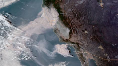 California Fires From Space Noaa Satellite Imagery Shows Woolsey Fire