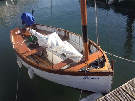 1954 Classic Findhorn Sailing Dinghy Sail Boat For Sale
