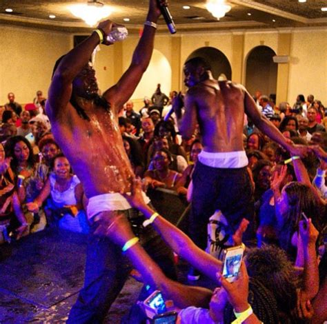 P Square Gets Freaky With The Ladies On Stage At Their
