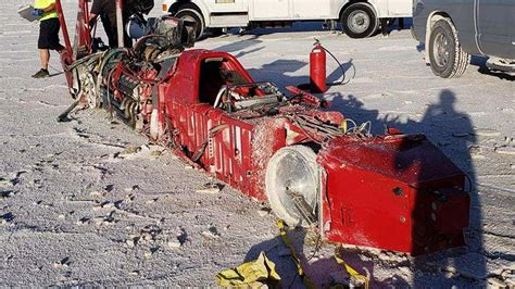 Heres What A 427 Mph Crash On The Bonneville Salt Flats Looks Like