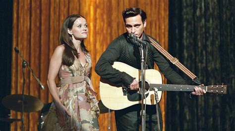 Johnny cash said in an interview with the country music foundation, i wrote the song backstage one night in 1956 in gladewater, texas. Walk The Line, ce soir sur Arte : un grand film sur le ...