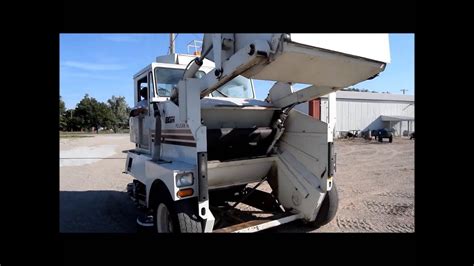 Elgin sweeper company is the leading manufacturer of sweepers for municipal, contractor, airport, and industrial sweeping needs. Elgin Pelican HH street sweeper for sale | sold at auction October 6, 2015 - YouTube
