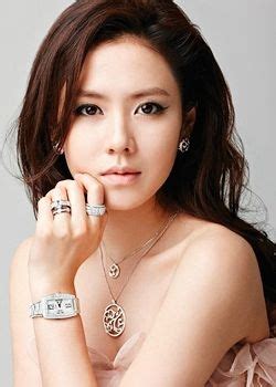 Suseong district, daegu, south korea. 127 best Son Ye-Jin 손예진 images on Pinterest | Korean actresses, Asian beauty and Gin