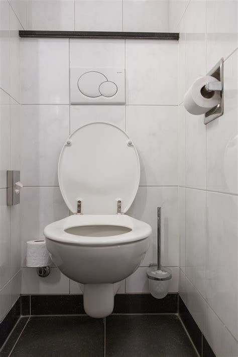 Feb 04, 2010 · 1753. Why Does My Toilet Keep Clogging Up? - PAT Testing