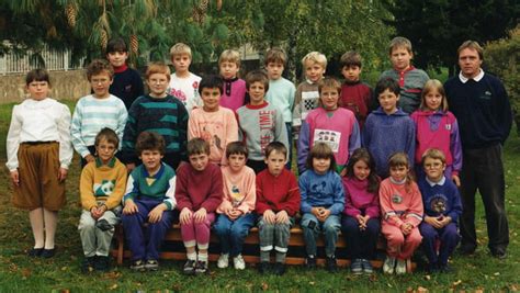 Photo de classe CE1 CE2 année scolaire 1990 1991 de 1991 PRIMAIRE