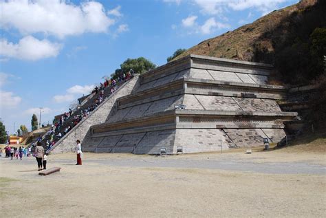 Great Pyramid Of Cholula Cholula Structurae