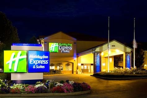 Holiday Inn Express Springfield Updated 2018 Prices Reviews And Photos