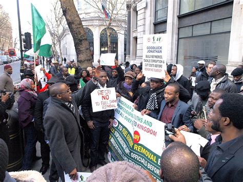 P1067616 Nigerian Embassy Lo Res Nigerians Protest Again Flickr