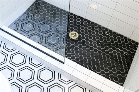 Carrara Venato Honed Hexagon Nero Strip Marble Mosaic Tile
