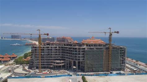 Construction Reaches 61 At Mina By Azizi On Dubais Palm Jumeirah