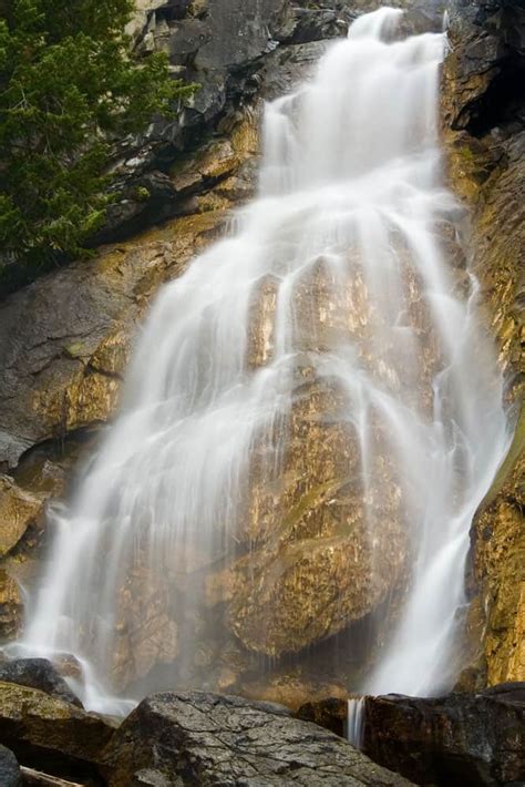 10 Of The Most Impressive Waterfalls In Montana A Z Animals
