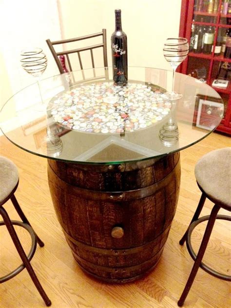 35 Bonnes Idées Pour Recycler Des Tonneaux De Vin Wine Barrel Table