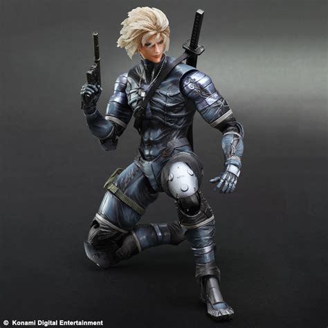 His first mission was to intercept the big shell while defeating the members of dead cell, with codename of raiden. Metal Gear Solid - Metal Gear Solid 2 - Raiden Playarts