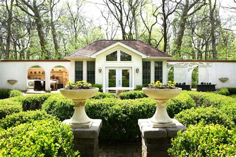 The Garden Villa A Beautiful Hidden Gem Guesthouses For Rent In