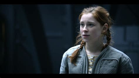 Mina Sundwall As Penny Robinson In Season 1 Episode 5 Of Lost In Space