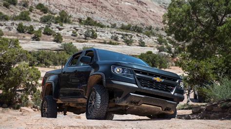 2017 Chevrolet Colorado Zr2 First Drive Review Cast In Convenience