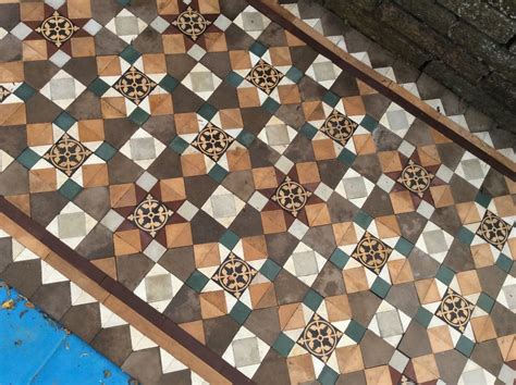 Bringing Back The Charm Of Vintage Floor Tile Home Tile Ideas
