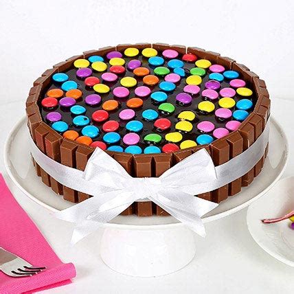 Do you need an amazing custom cake last minute? Kit Kat Cake 1kg | Gift Kit Kat Cake 1kg - Ferns N Petals