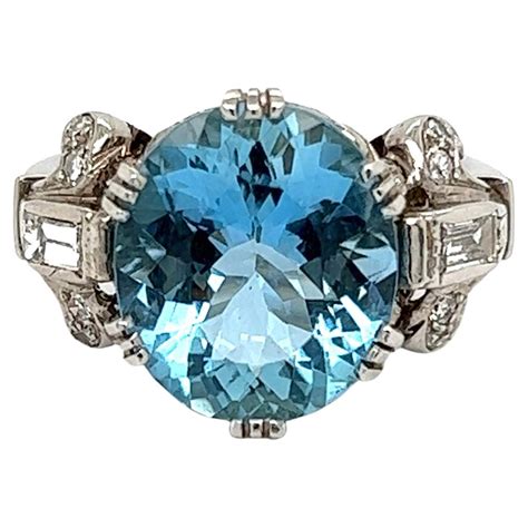 Striking Late Art Deco Aquamarine Diamond Gold Ring At 1stDibs