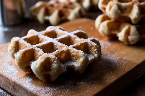 Belgium Waffle With Powdered Sugar Kiss The Cook Catering