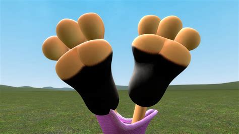 Nicoles Feet In The Air By Picklenick95 On Deviantart