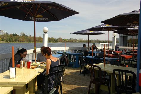 discover ottawa: waterfront restaurants