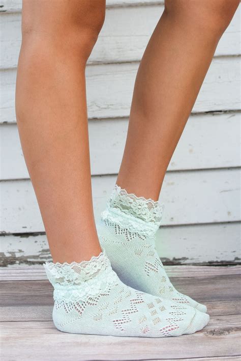 Mint Lace Ankle Socks