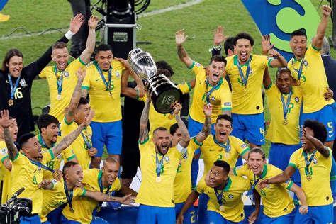 Cuenta oficial del torneo continental más antiguo del mundo. Brasil el rey de la Copa América y suma su noveno título continental