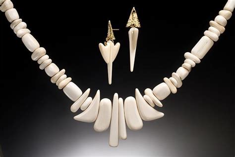 Ivory Jewellery Excellent Example Of Elegant And Painstaking Craft