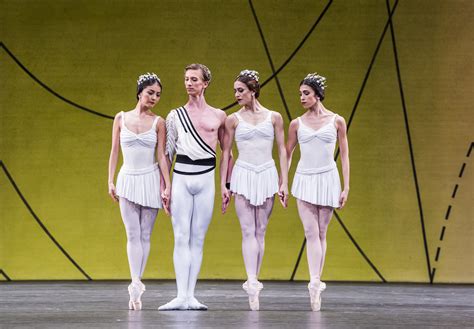 The Royal Ballet Variations On A Comeback