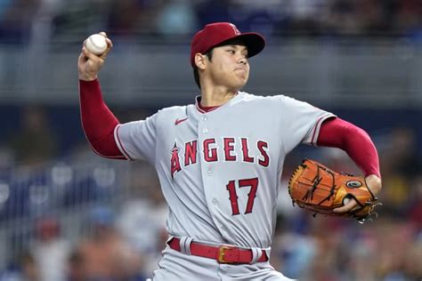 Leading Off Ohtani Vs Javier Gonsolin Undefeated