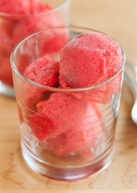 How To Make Sorbet With Any Fruit Kitchn Desserts Aux Fruits Frozen