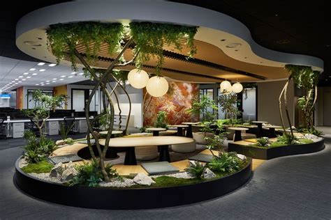A Tour Of Indeeds Biophilic Tokyo Office Office Space Design Design