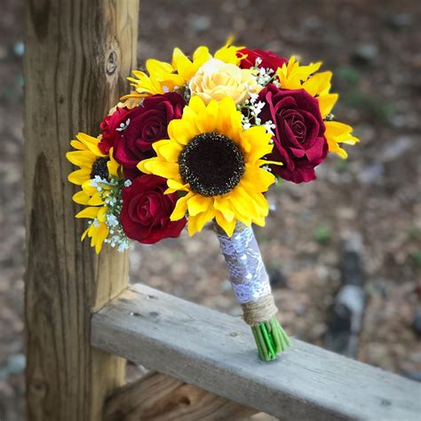 Rose And Sunflower Bouquet Bride Bouquet Sunflower Bouquet Etsy