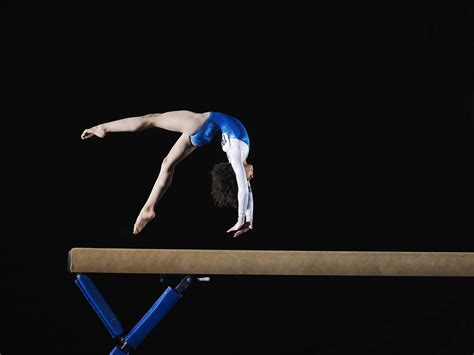 what is a tsukahara vault in gymnastics
