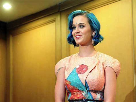 Top 10 Most Followed Accounts On Twitter Katy Perry The Economic Times